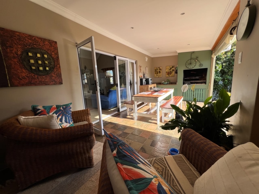 3 Bedroom Property for Sale in Crossways Farm Village Eastern Cape